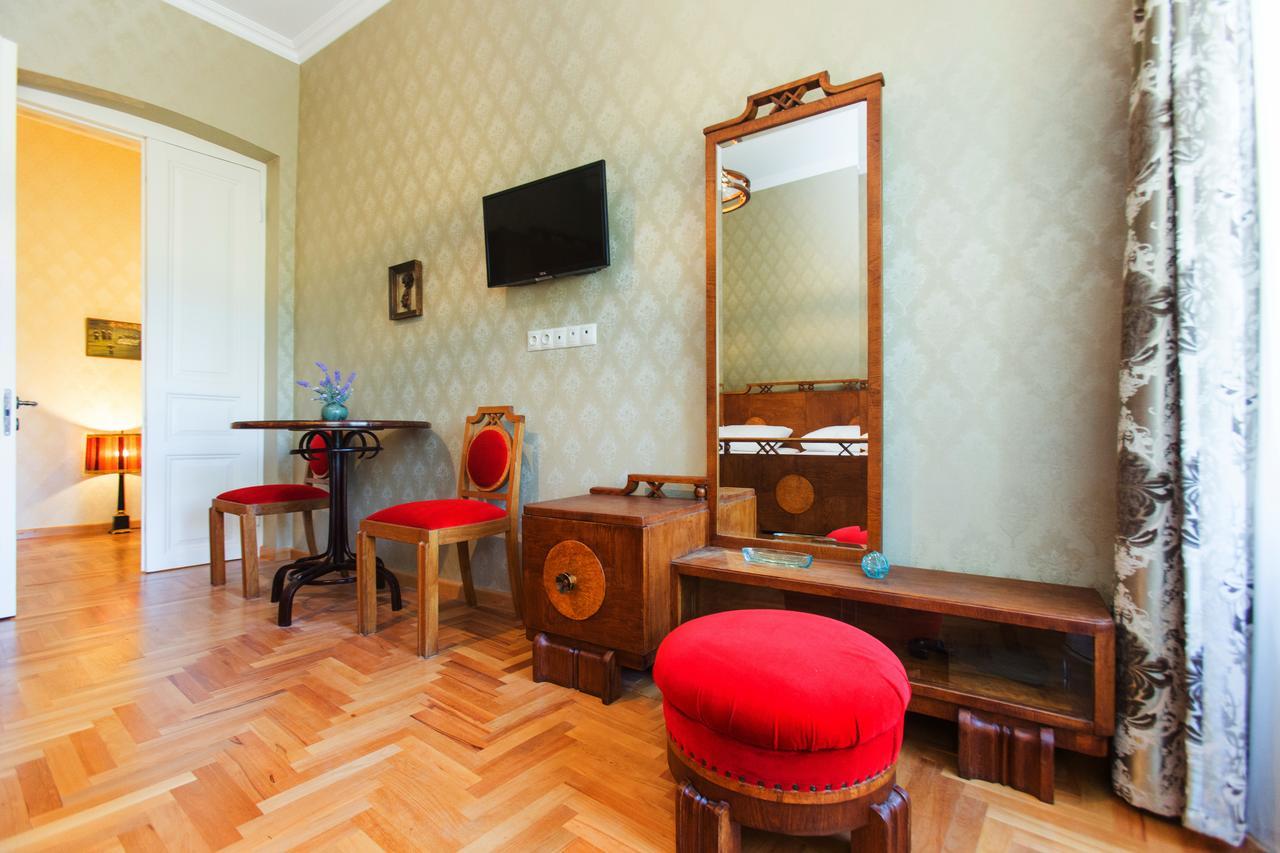 טביליסי Bloom Boutique Hotel מראה חיצוני תמונה