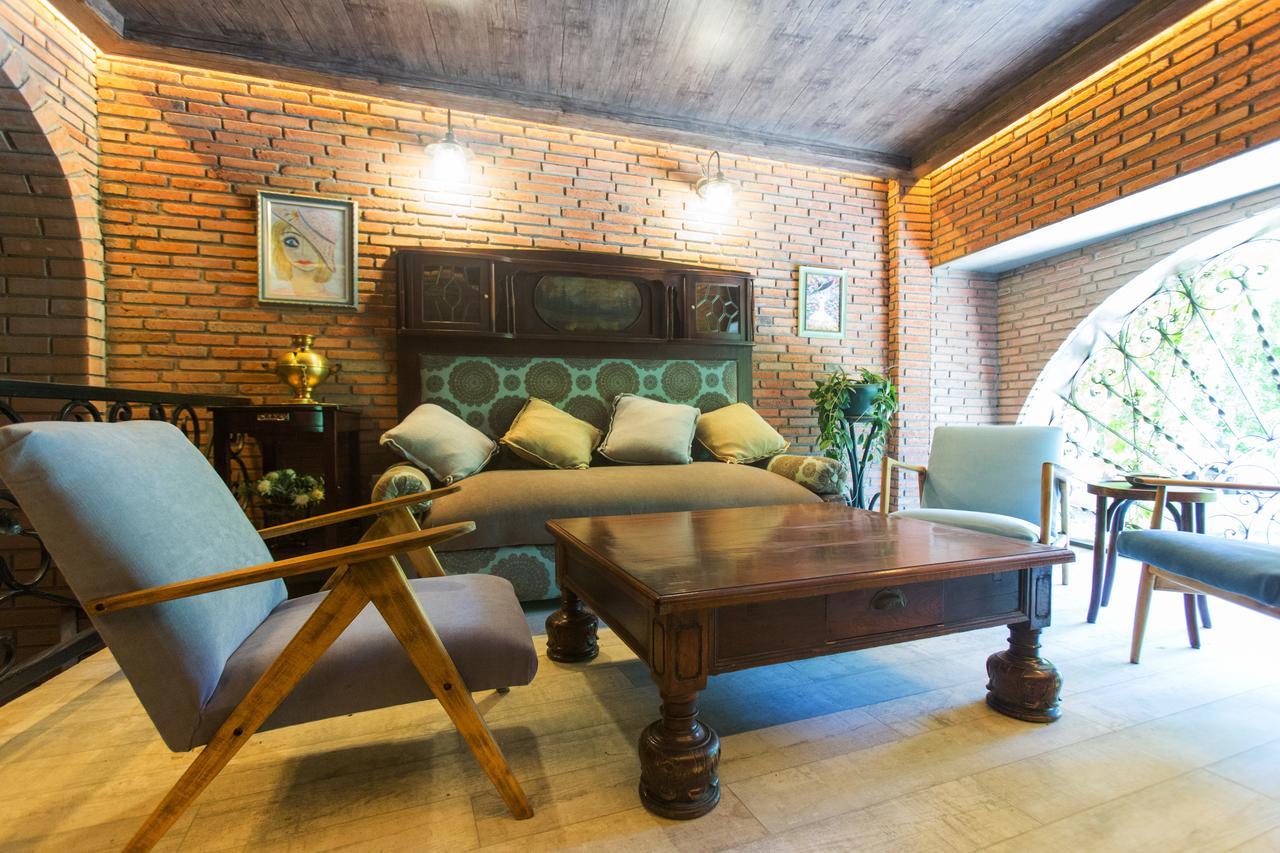 טביליסי Bloom Boutique Hotel מראה חיצוני תמונה