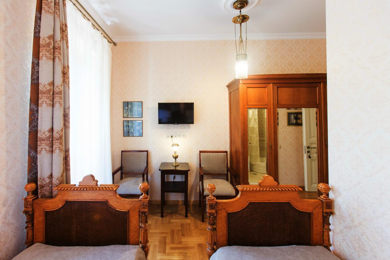 טביליסי Bloom Boutique Hotel מראה חיצוני תמונה