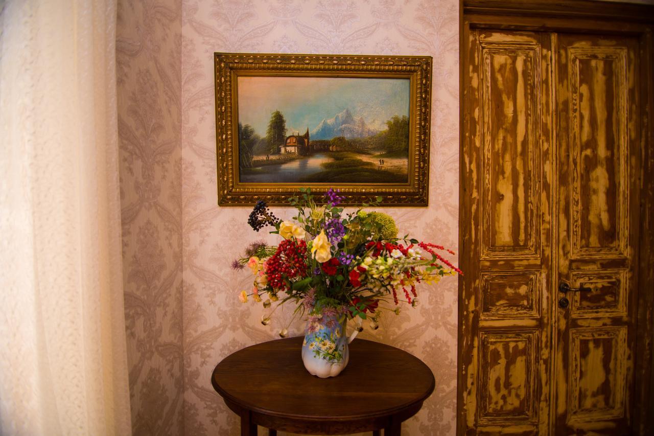 טביליסי Bloom Boutique Hotel מראה חיצוני תמונה