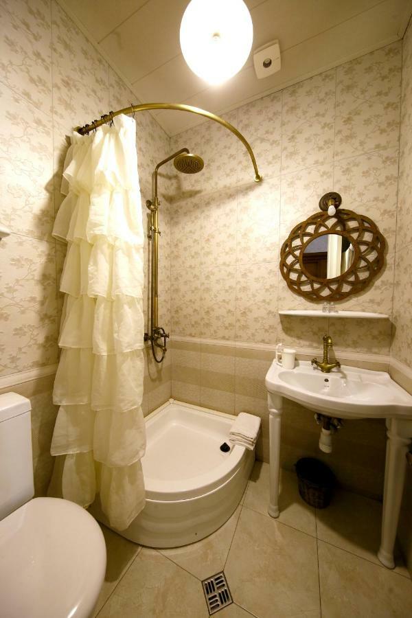טביליסי Bloom Boutique Hotel מראה חיצוני תמונה